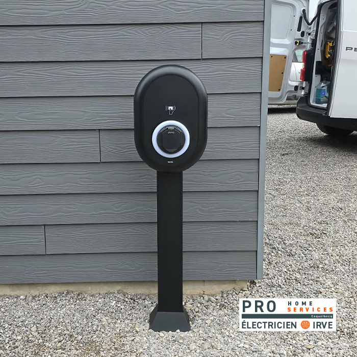 Borne de recharge Vesteil installée à Sangatte