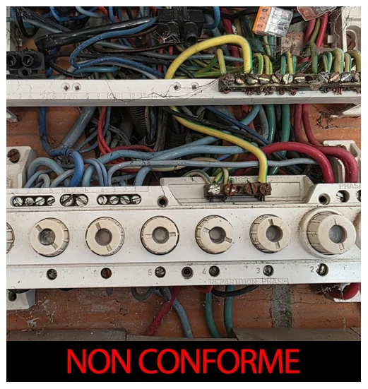 Ancien tableau électrique avant remplacement