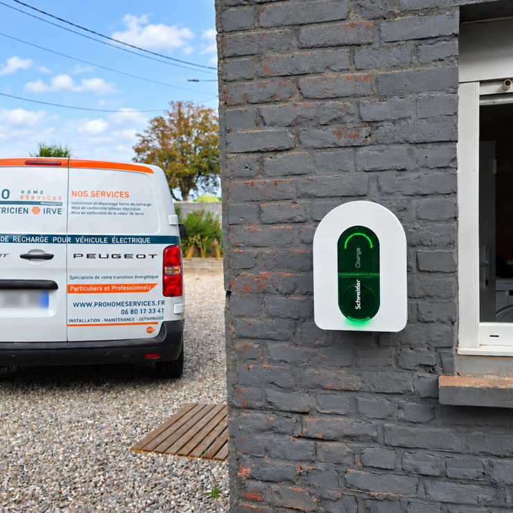 Installation de la borne Schneider Charge à Wormhout par PRO Home Services