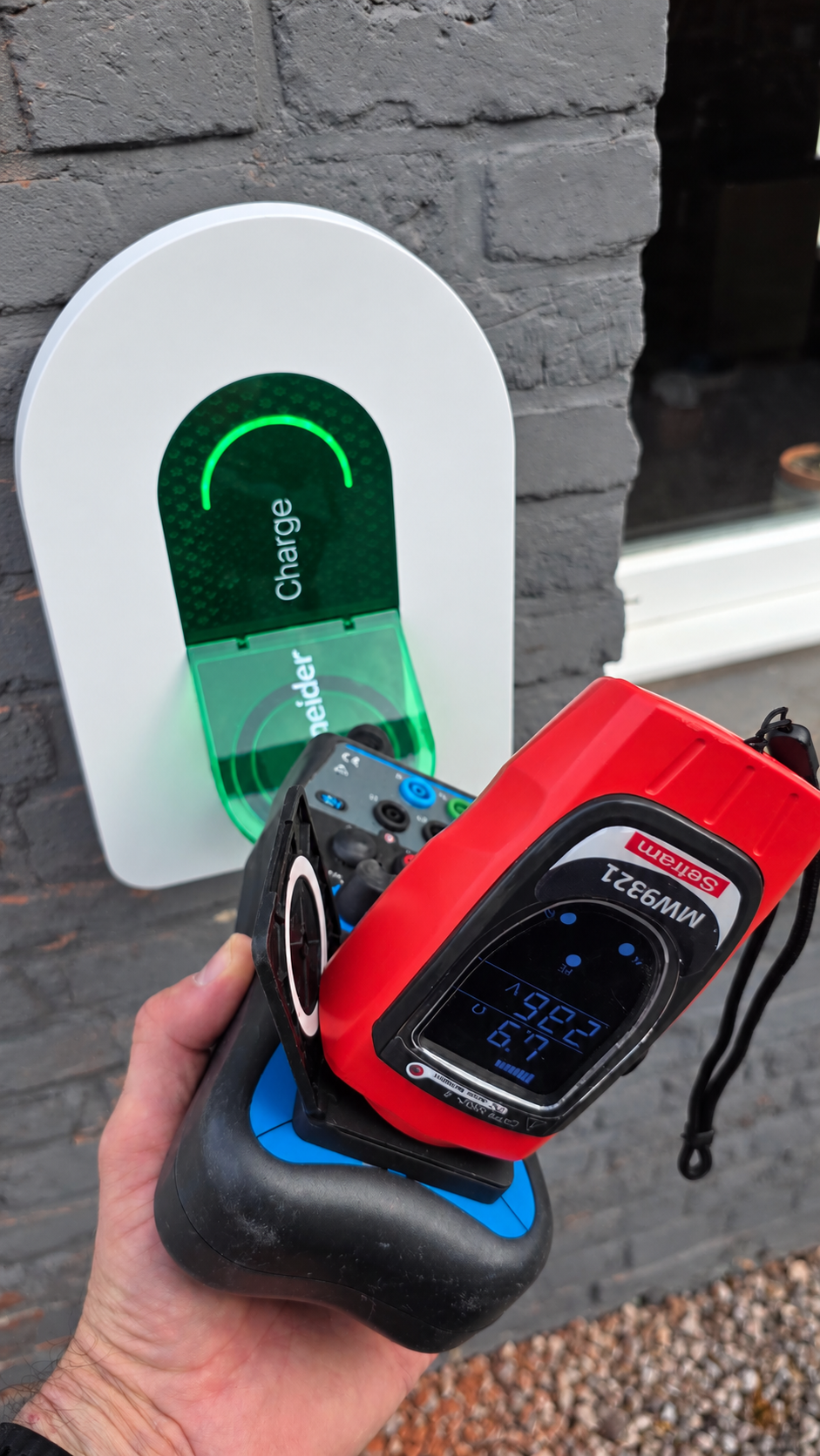 Contrôle électrique à la borne après amélioration de la prise de terre
